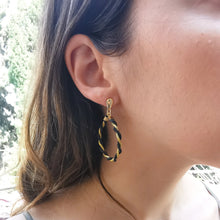 עגילים מיוחדים, עגילי חישוק זהב, עגילי חישוק קלים, עגילי חישוק לעור רגיש, עגילים מצמח הזהב,