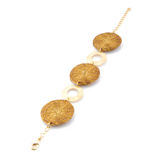 צמיד מיוחד בעבודת יד אקולוגית